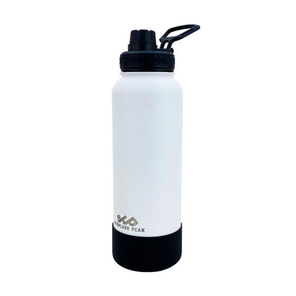 Black - 32 oz Bottle – Highland Peak Co.